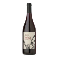 Manos Negras Pinot Noir